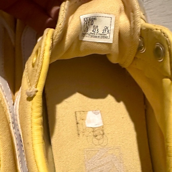 Vans Lemon Canvas Shoes with White Laces - Picture 4 of 4